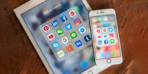 Read more about the article Cross-Channel Social Media Marketing: A Comprehensive Guide for 2024